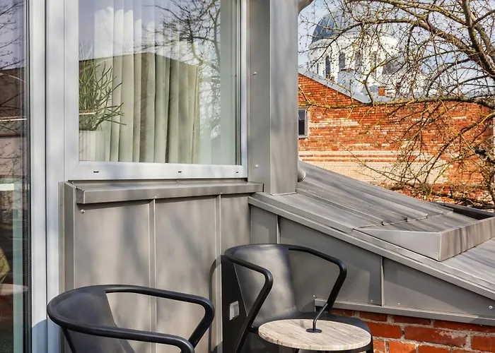 Апартаменты Cosy With Balcony In Center